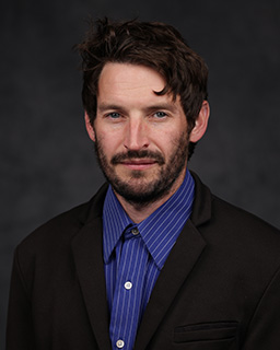 Photo of Zachary Gray